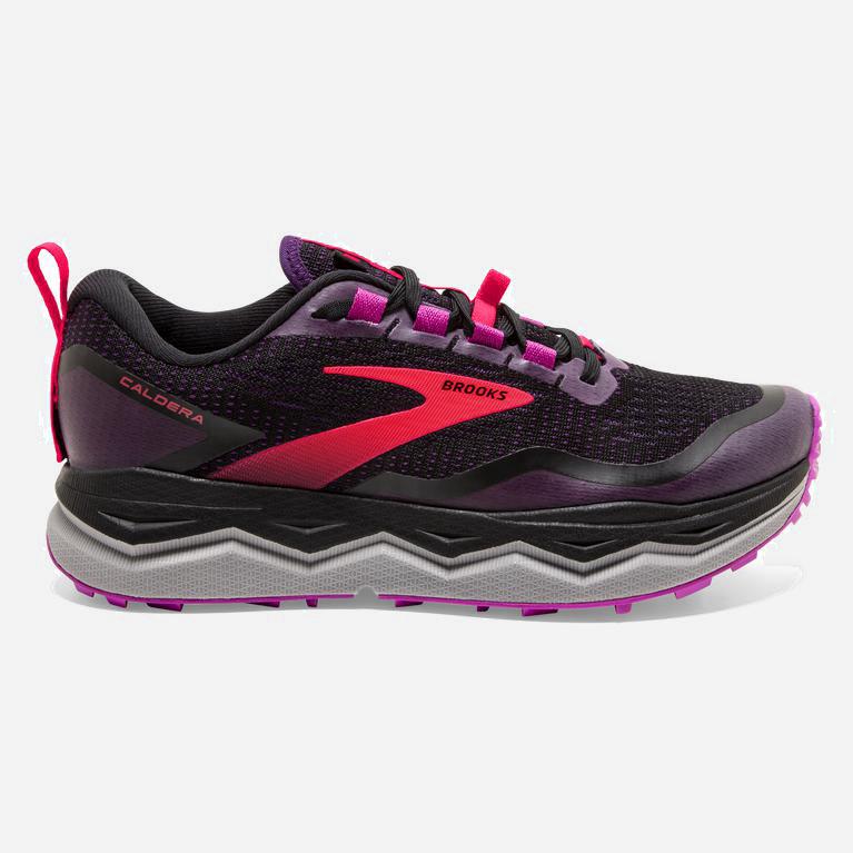 Tenis Brooks Caldera 5 Distance - Tenis Trail Running Mujer - Negras / Rojas Naranjas / Moradas (FBR